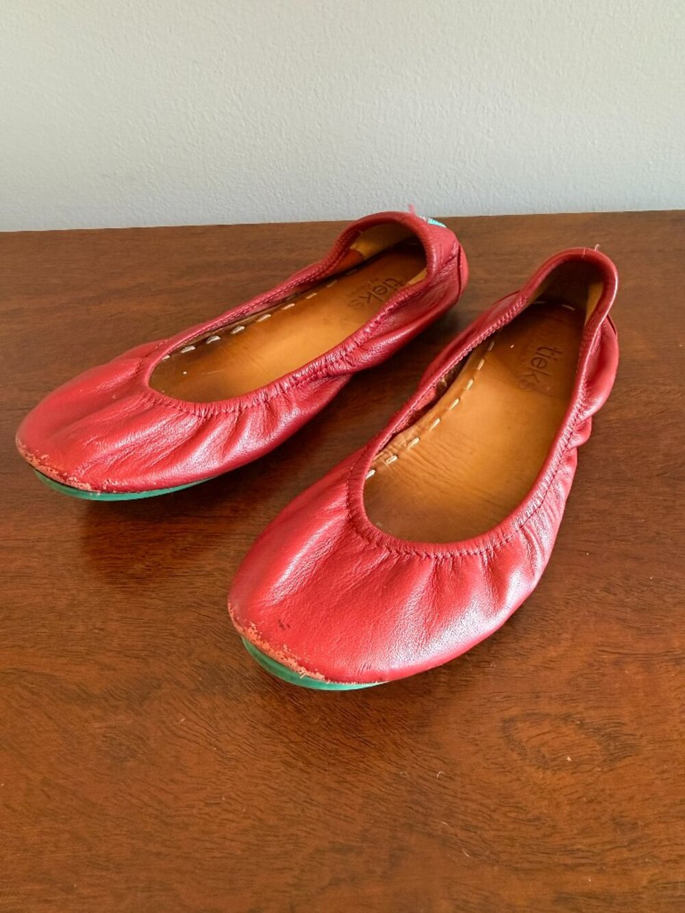 Tieks Red Ballet Flats Women's Size 8 Foldable Leather Slip-On Shoes